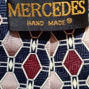 Mercedes Tie 👔